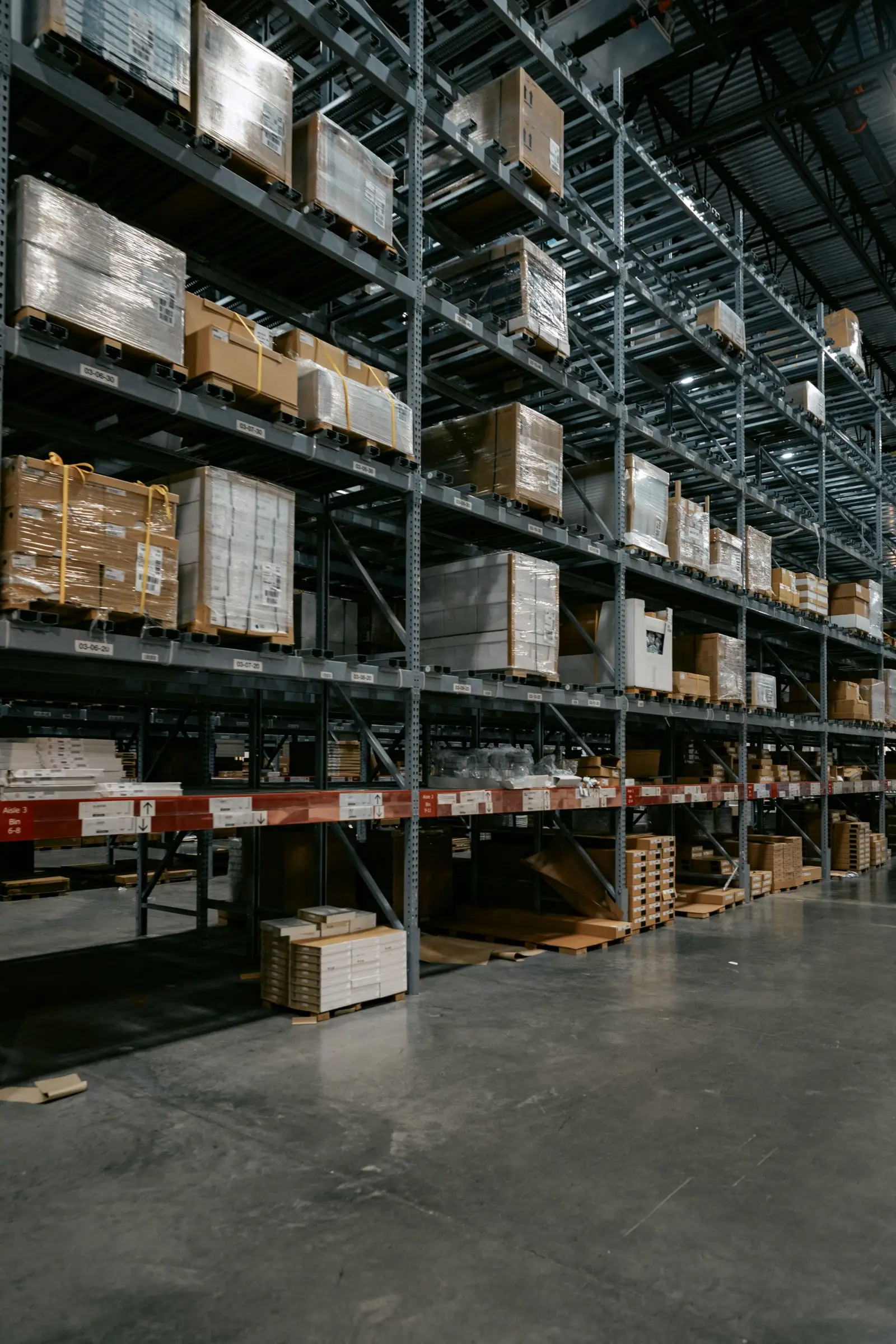 Building-materials warehouse shelving